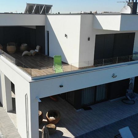 Villa Ula In Pula With Heated Pool And Sauna Luaran gambar